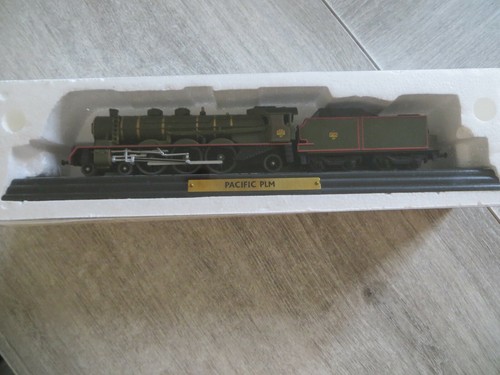 Train atlas maquette - train,